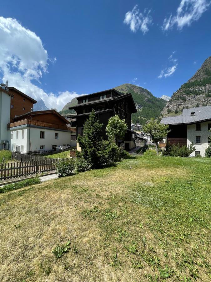 Haus Brunnmatt Zermatt Apartment Exterior foto